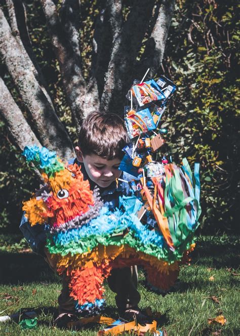 pinayea|The True History of the Piñata – The Vale Magazine.